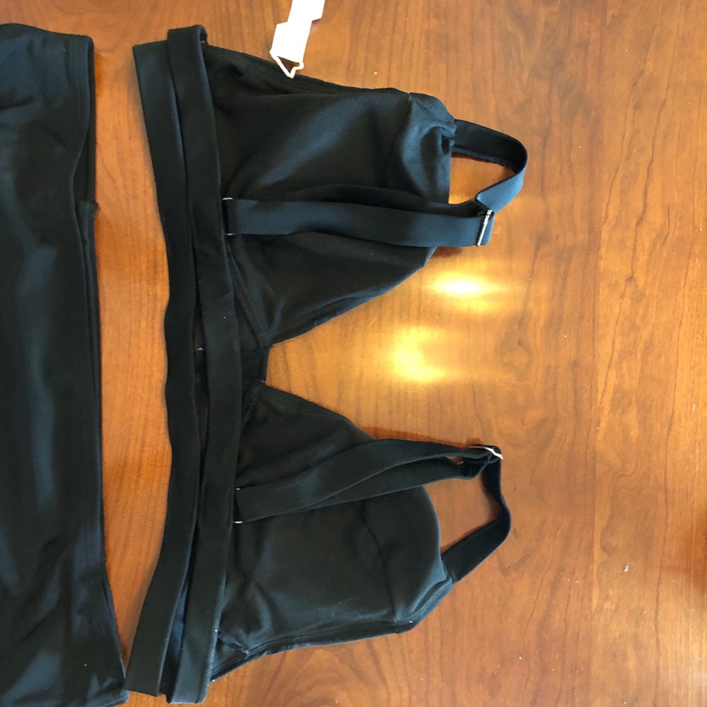 Bikini - Picture 4 of 5